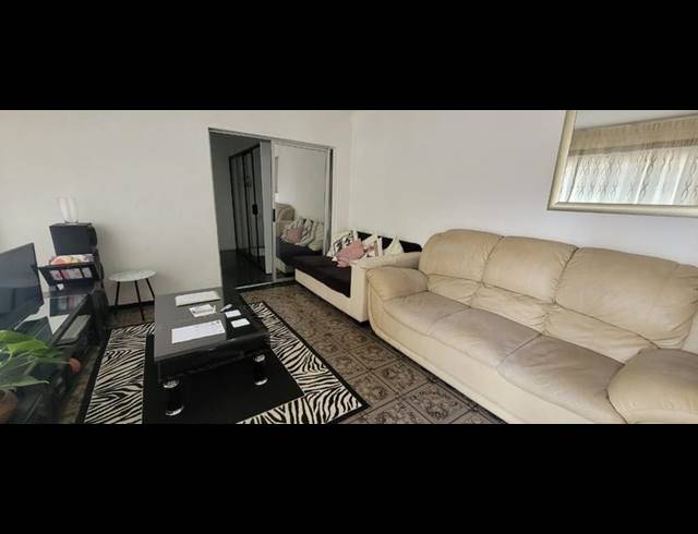 4 BEDROOM HOUSE FOR SALE IN BRACKENHURST